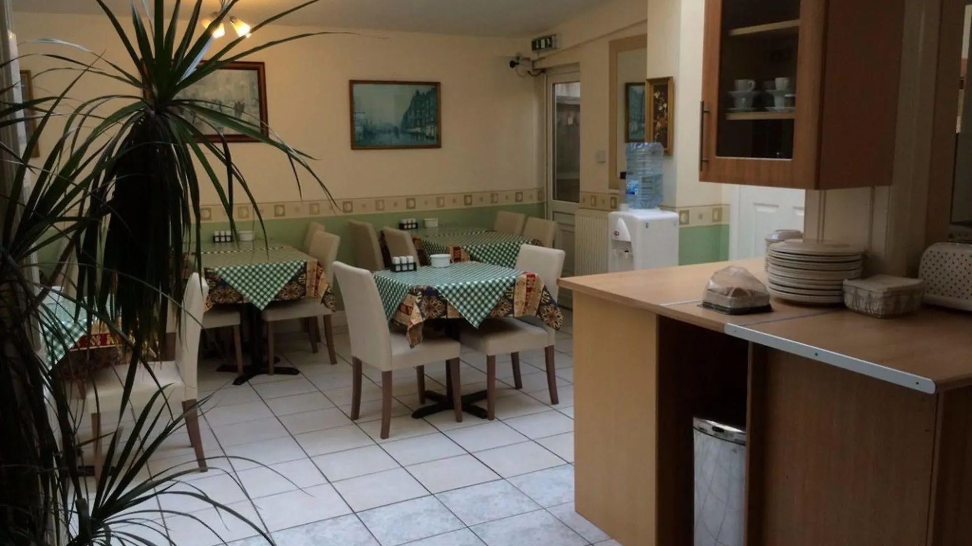 Ayah Villa Guest House Cambridge