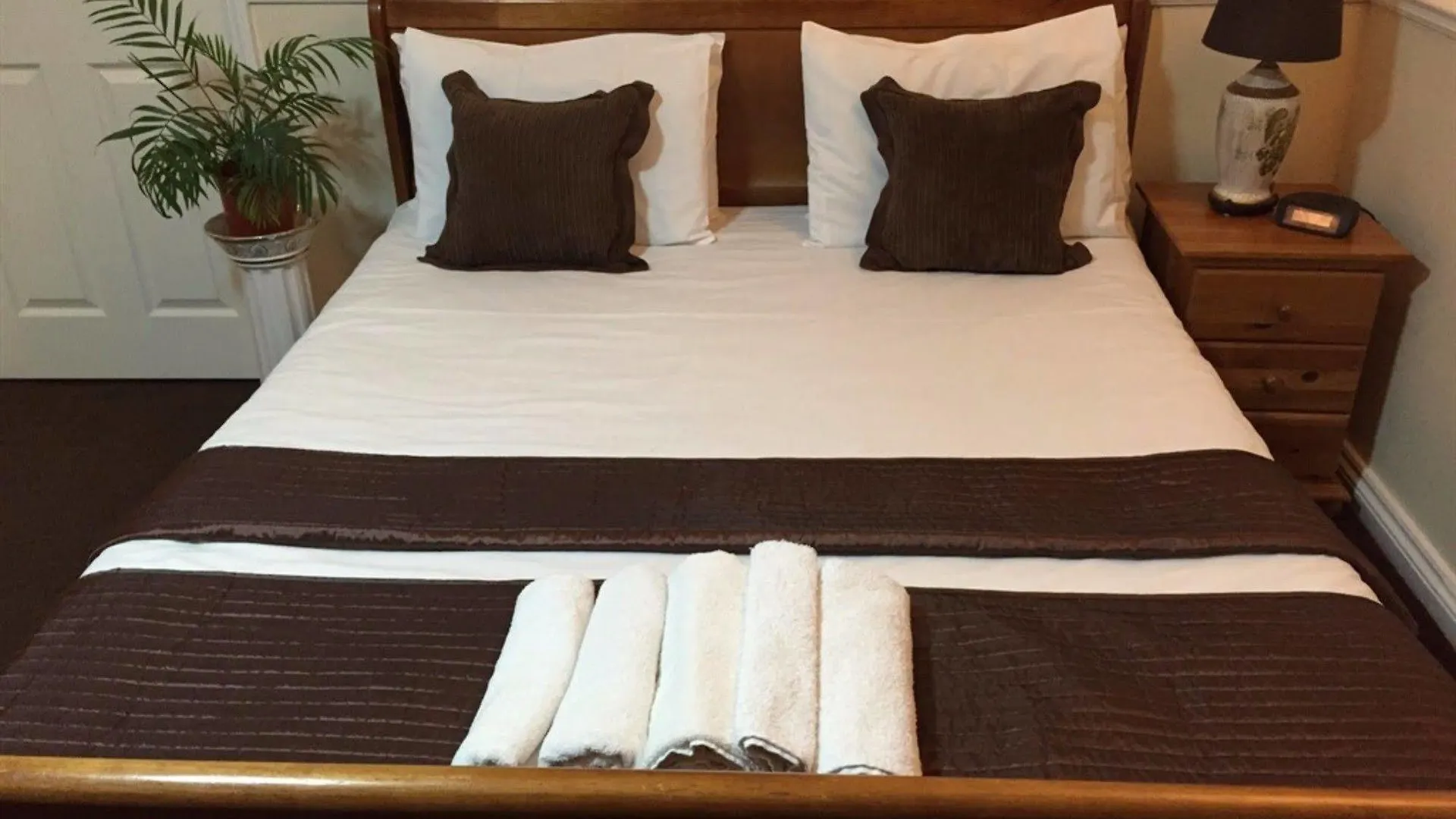 Ayah Villa Guest House Cambridge