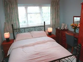 Ayah Villa Guest House Cambridge